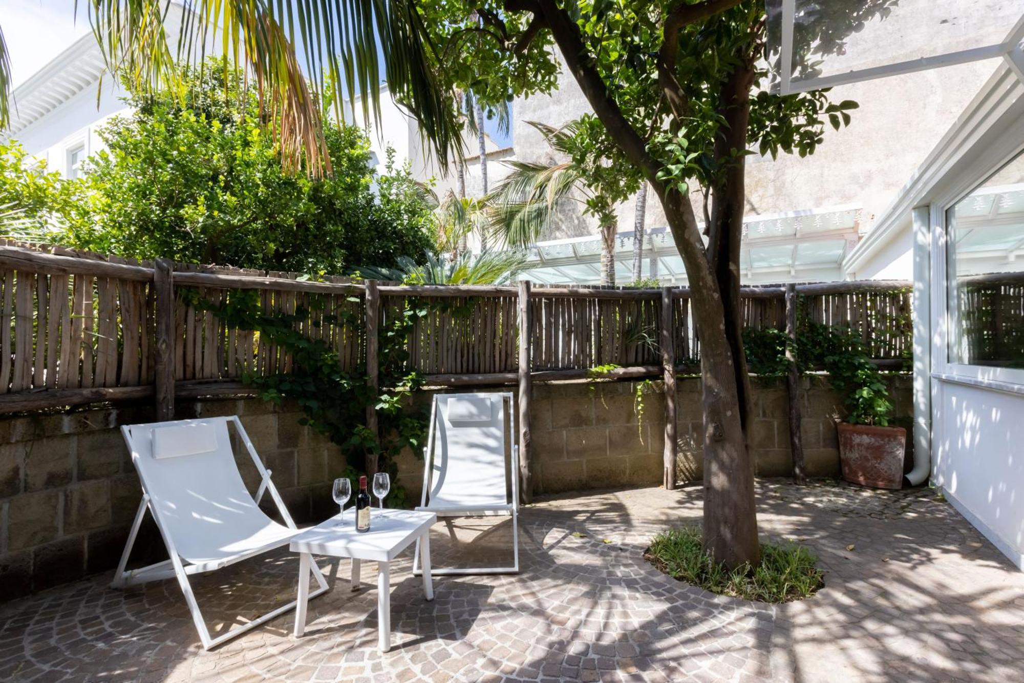 Relais Villa Savarese Sant'Agnello Exterior photo
